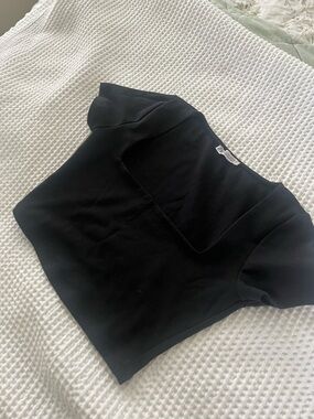 Black Square Neck Short Sleeve Crop Top